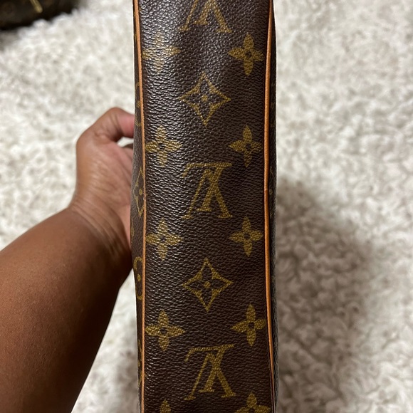 Vintage 1988 Louis Vuitton Compiegne - Picture 5 of 9